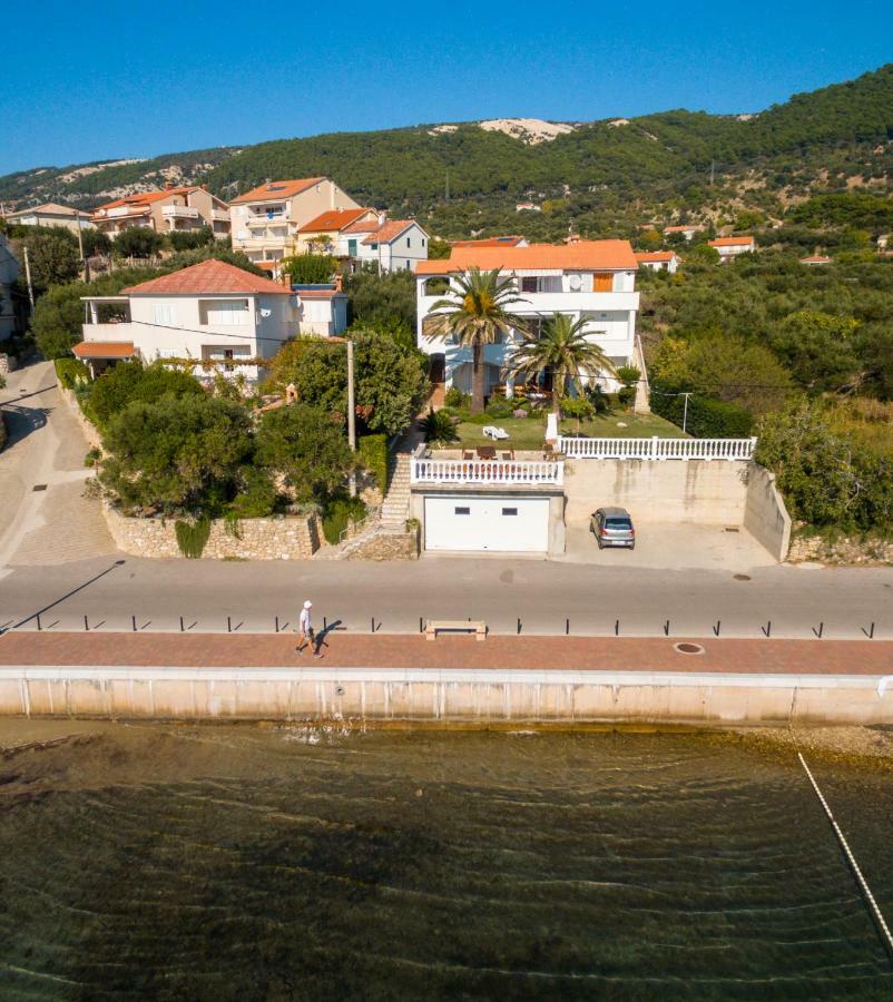 Apartments Ajka Раб Экстерьер фото